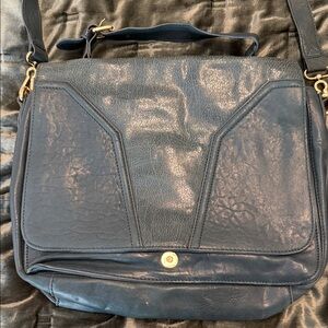 Vince Camuto Textured Shoulder Bag - green